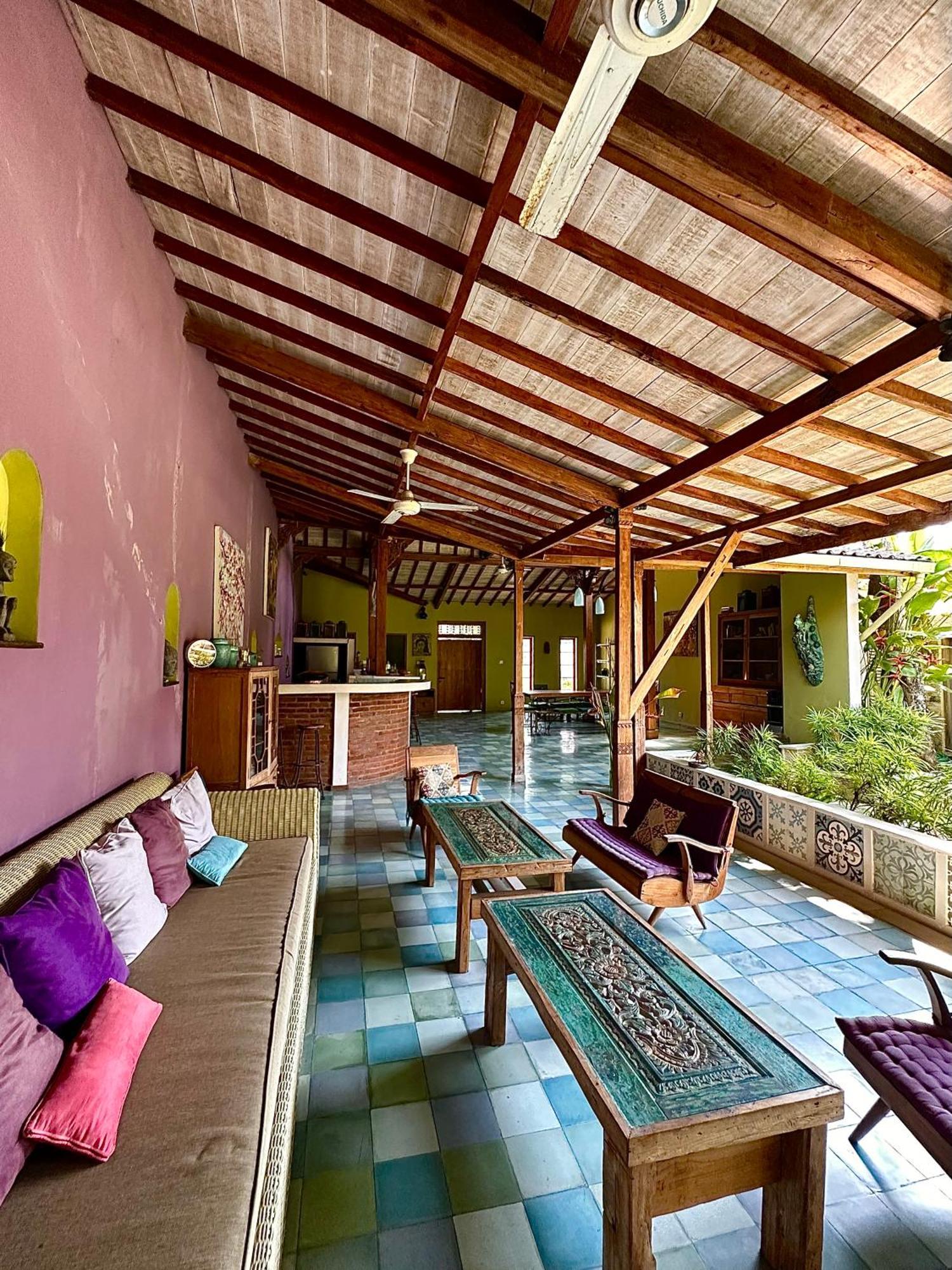 Guesthouse Mooz Canggu  Ngoại thất bức ảnh